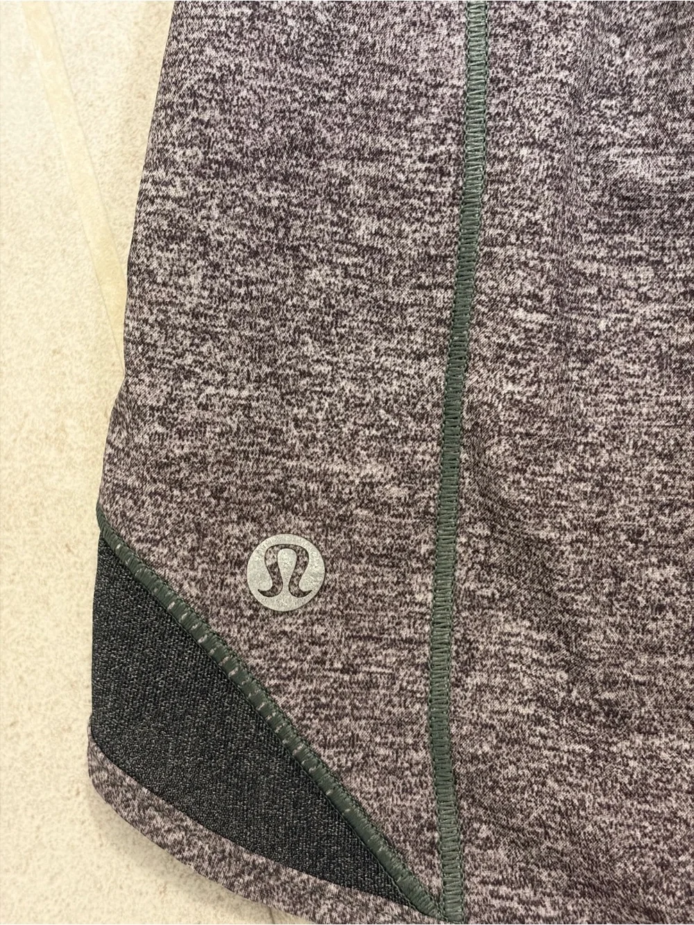 Lululemon Hotty Hot 4” shorts • heathered grey • low-waisted